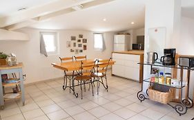 Appartement Spacieux Rochereau
